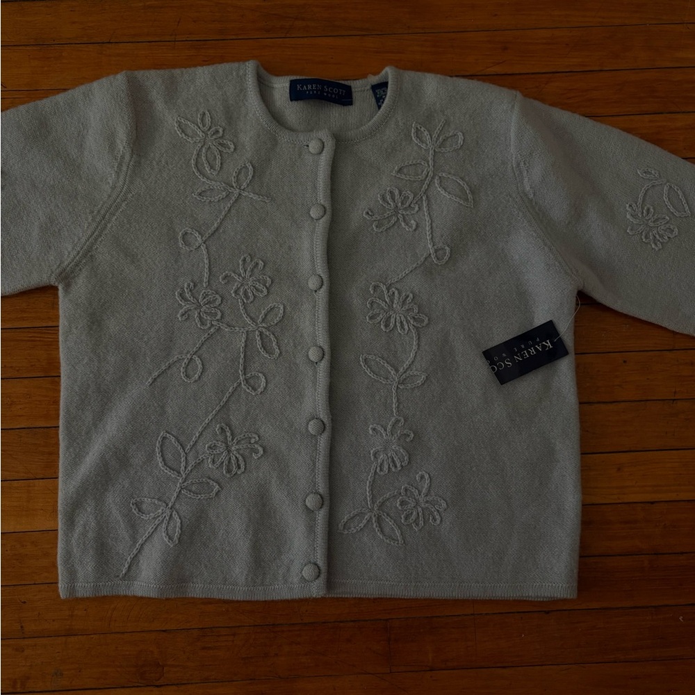 Karen Scott pure wool light blue cardigan with embroidered floral design